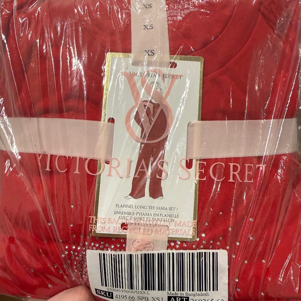 Sold Victoria’s Secret pajama set brand new still in packaging size XS